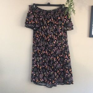 Strapless floral romper